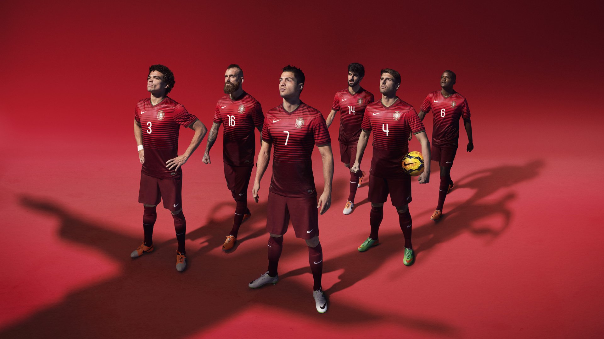 开云官方-【数据揭秘】远程监测高科技如何提升球队表现，远程观测系统